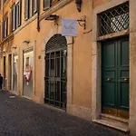 Vittoria Residence-spanish Steps شقة *